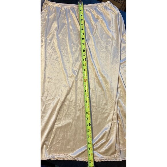 Vanity Fair Beige Nude Elastic Waist Half Slip Sz L - Picture 7 of 8